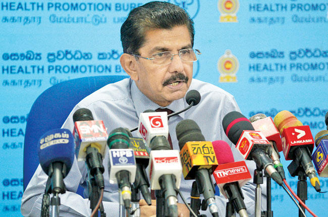 කොවිඩ් ව්‍යාප්තිය සොයන්න PCR පරීක්ෂණ වැඩි කරයි