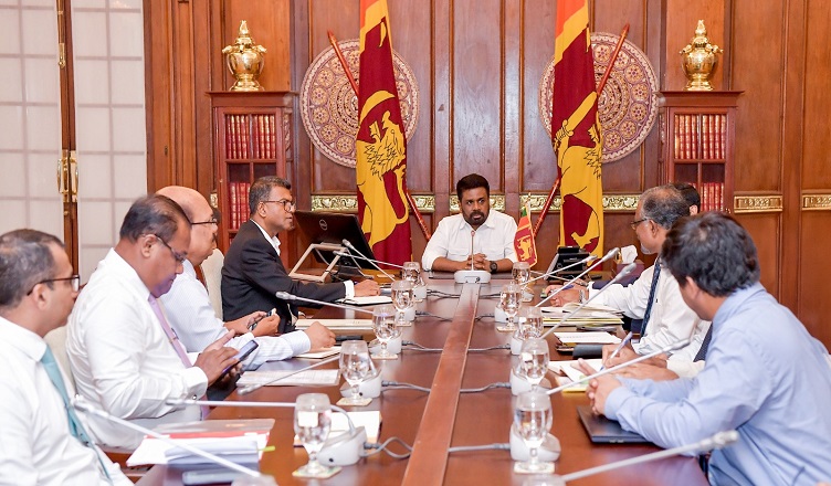 මෝටර් රථ ආනයනය, බදු ප්‍රතිසංස්කරණ සහ ඩිජිටල්කරණය පිළිබඳ ජනපති සාකච්ඡාවක