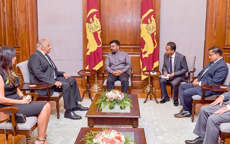 නව තානාපතිවරු දෙදෙනෙක් ජනාධිපති අනුර කුමාර දිසානායක මහතා වෙත අක්තපත්‍ර භාර දෙති